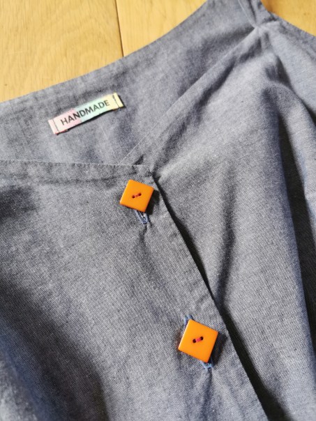 Nina Lee Kew dress vintage buttons